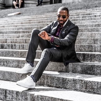 Как носить костюм с низкими кедами