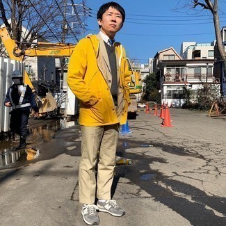 Как носить костюм с трикотажным жилетом