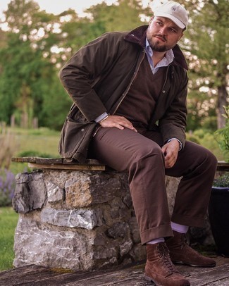 Как носить трикотажный жилет с брюками чинос