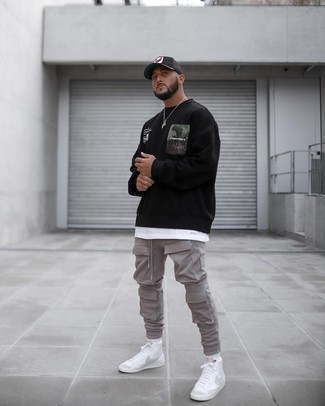 Как носить спортивные штаны с брюками карго