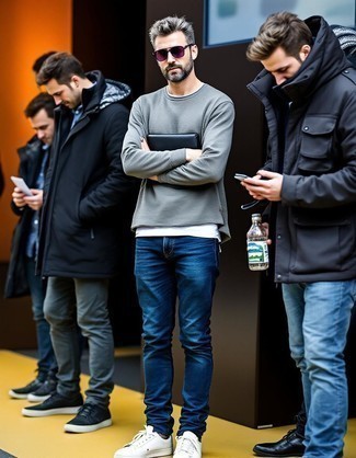 С чем носить свитшот мужчине