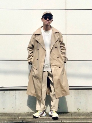 Как носить свитшот с плащом мужчине