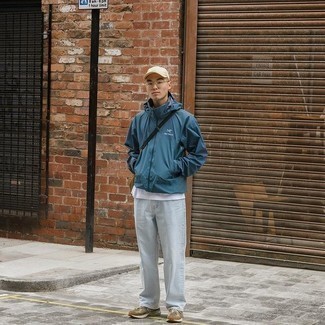 Какие джинсы носить с светло-коричневыми кроссовками мужчине