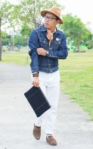 С чем носить светло-коричневую бандану мужчине