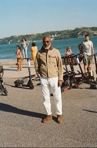 С чем носить светло-коричневую куртку с воротником и на пуговицах