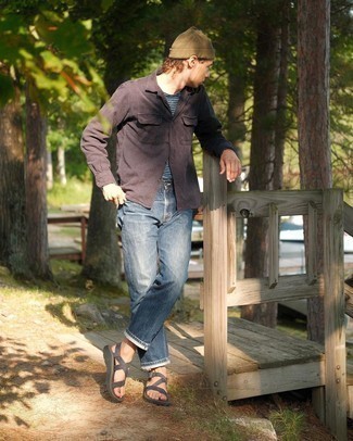 С чем носить светло-коричневую шапку мужчине