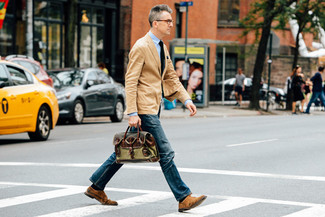 С чем носить светло-коричневый пиджак мужчине