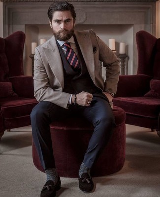 С чем носить светло-коричневый пиджак мужчине