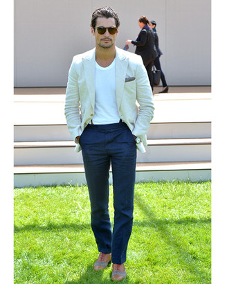 Какие оксфорды носить с светло-коричневым пиджаком