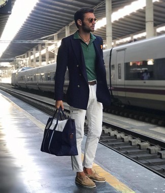 Какие пиджаки носить с светло-коричневыми топсайдерами