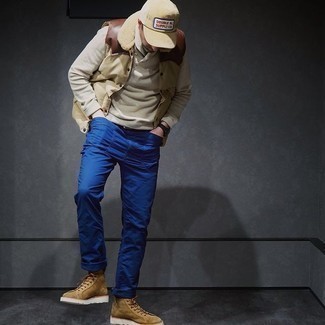 С чем носить светло-коричневые повседневные ботинки мужчине