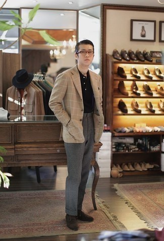 С чем носить светло-коричневый пиджак в клетку мужчине