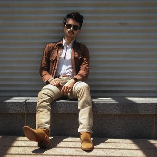 Какие джинсы носить с светло-коричневыми ковбойскими сапогами мужчине