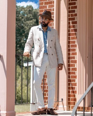 Какие лоферы носить с светло-коричневым двубортным пиджаком мужчине