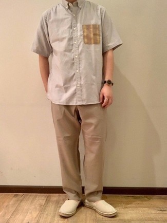 С чем носить светло-коричневые эспадрильи мужчине