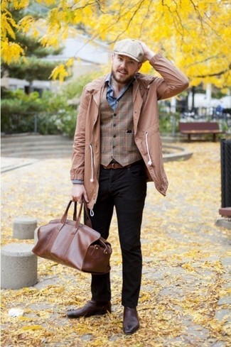 С чем носить светло-коричневую кепку мужчине