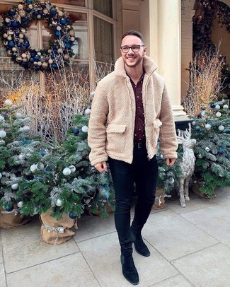 С чем носить светло-коричневый флисовый бомбер мужчине