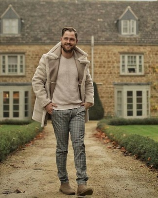 С чем носить светло-коричневую шубу мужчине