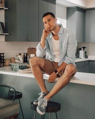 С чем носить светло-коричневые кожаные часы мужчине