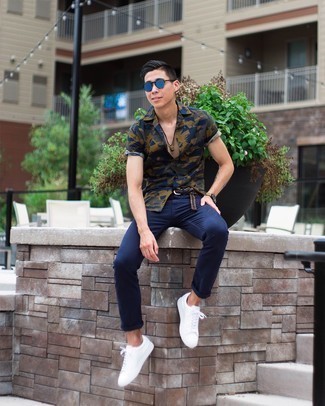 С чем носить светло-коричневые кожаные часы мужчине