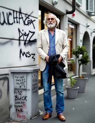 С чем носить светло-коричневый льняной пиджак мужчине