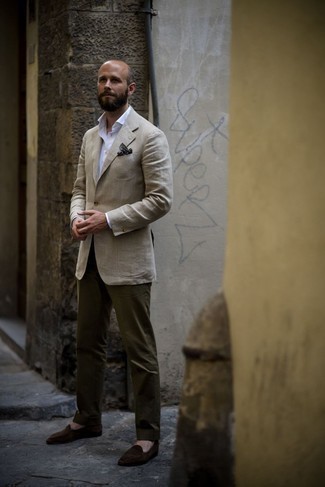 С чем носить светло-коричневый льняной пиджак мужчине