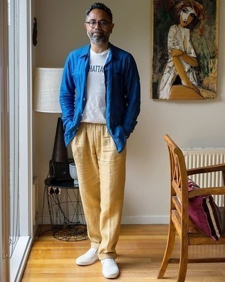 С чем носить светло-коричневые льняные брюки мужчине