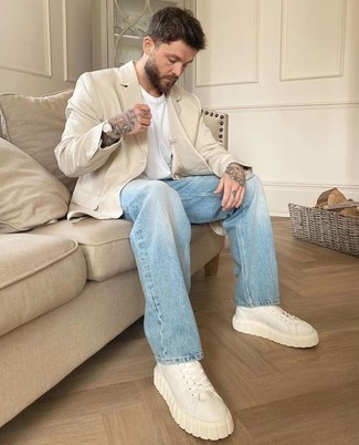 Какие пиджаки носить с светло-коричневыми низкими кедами мужчине