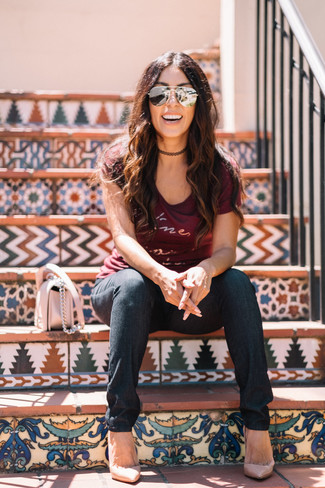 Какие джинсы носить с светло-коричневыми туфлями