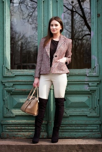 С чем носить светло-коричневые узкие брюки