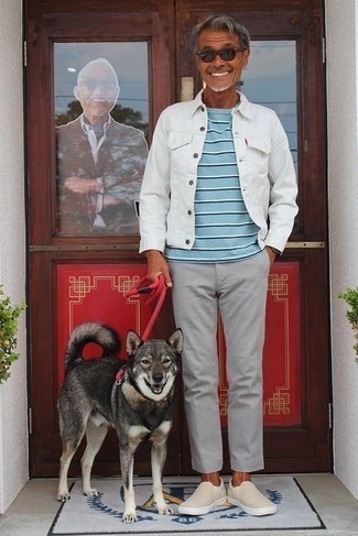 Какие брюки чинос носить с светло-коричневыми слипонами