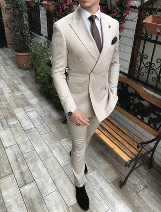 Какие ботинки челси носить с светло-коричневым костюмом