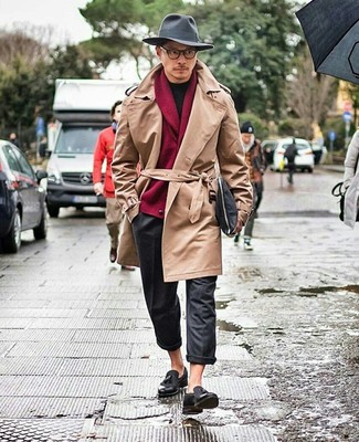 Какие кардиганы носить с светло-коричневым плащом мужчине