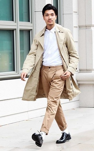 Какие туфли дерби носить с светло-коричневым плащом