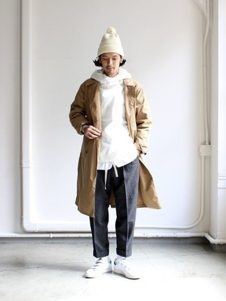 Какие ветровки носить с светло-коричневым плащом мужчине