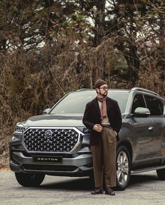 Какие туфли дерби носить с светло-коричневой водолазкой