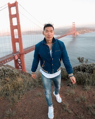 Как носить майку с кроссовками мужчине