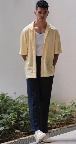 С чем носить майку мужчине