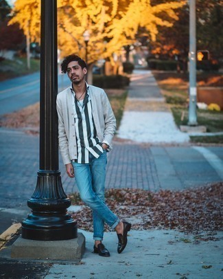 Как носить майку с лоферами мужчине