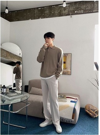 Как носить майку с низкими кедами мужчине