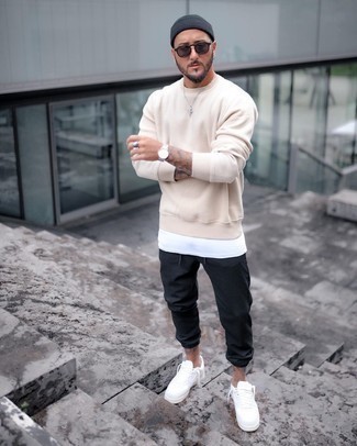 Как носить майку с свитшотем мужчине