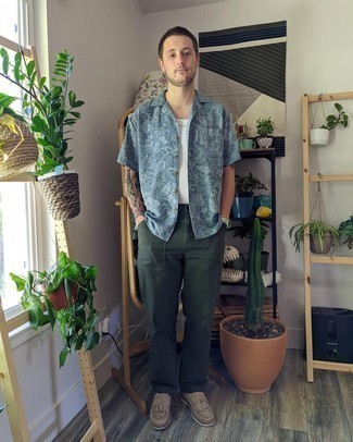 Как носить майку с лоферами с кисточками