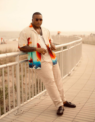 Как носить майку с лоферами с кисточками