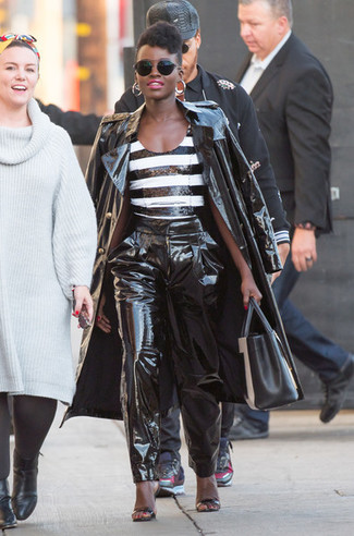 С чем носить брюки-галифе женщине