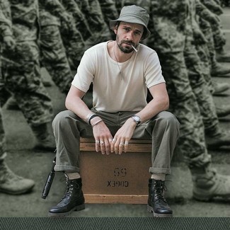 С чем носить темно-бирюзовую панаму мужчине