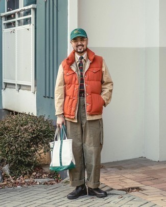 С чем носить темно-бирюзовые брюки карго