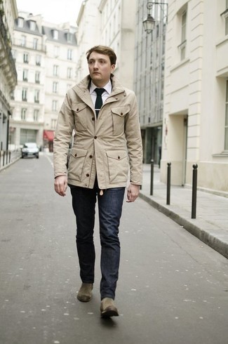 С чем носить темно-бирюзовые ботинки челси мужчине