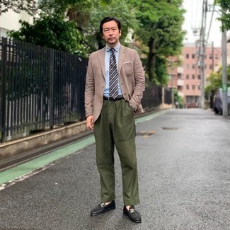 Какие лоферы носить с темно-бирюзовыми брюками чинос