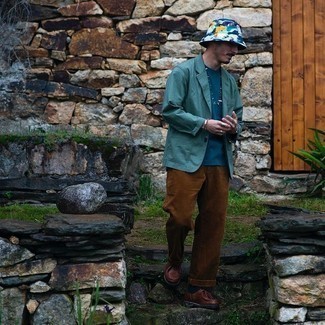 С чем носить темно-бирюзовый хлопковый пиджак мужчине