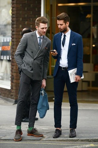 С чем носить темно-бирюзовые туфли дерби